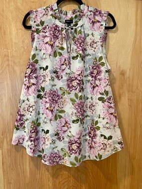 torrid Lavender & Green Floral Tie-Neck Sleeveless Top